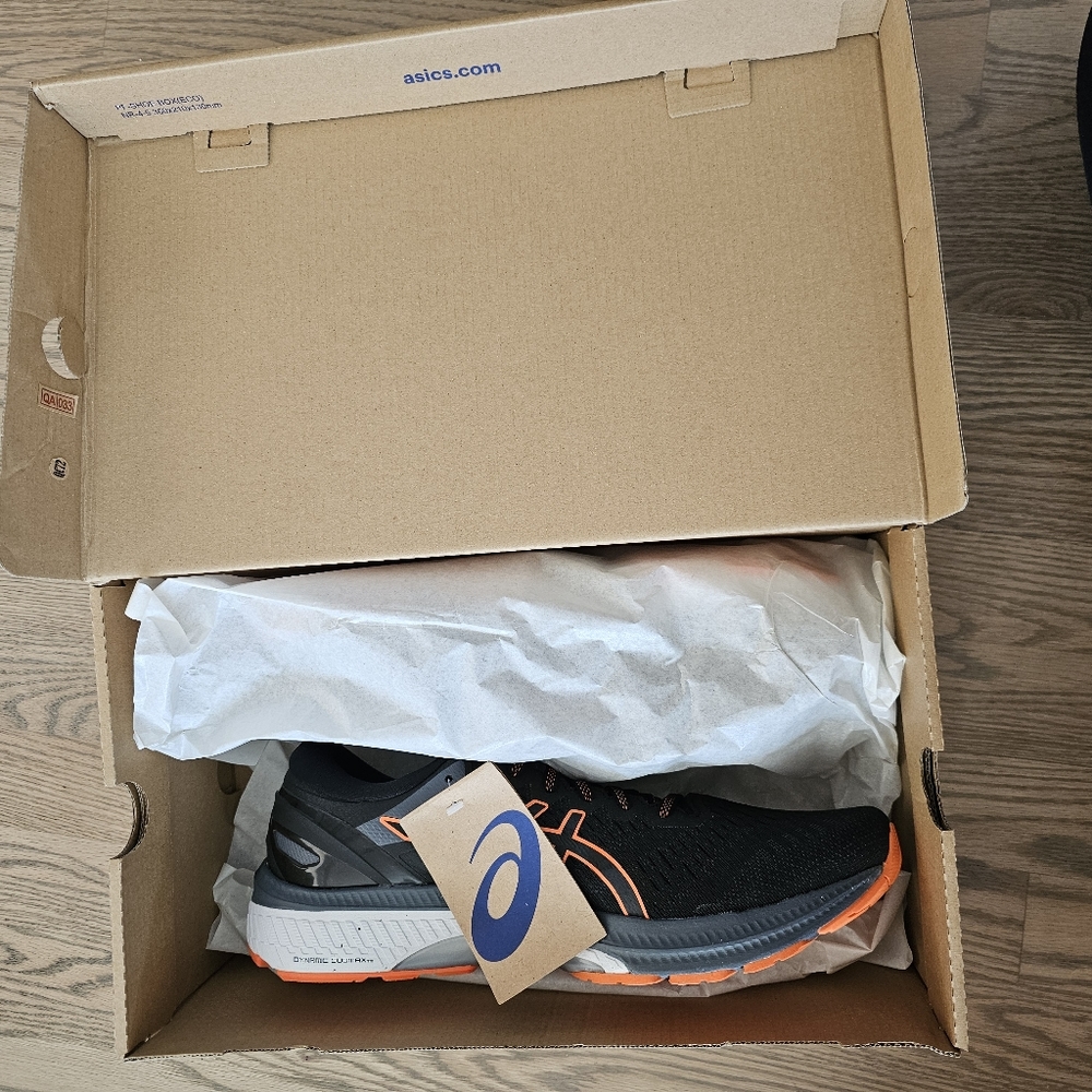 Asics Dynamic Duomax Gel-Kayano 27 Running Shoes NWT in original box